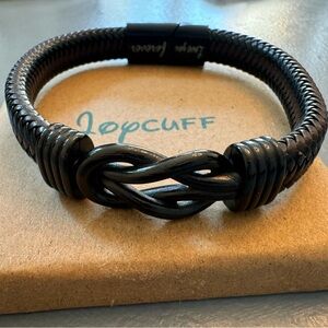 Men’s Large Joycuff black leather bracelet